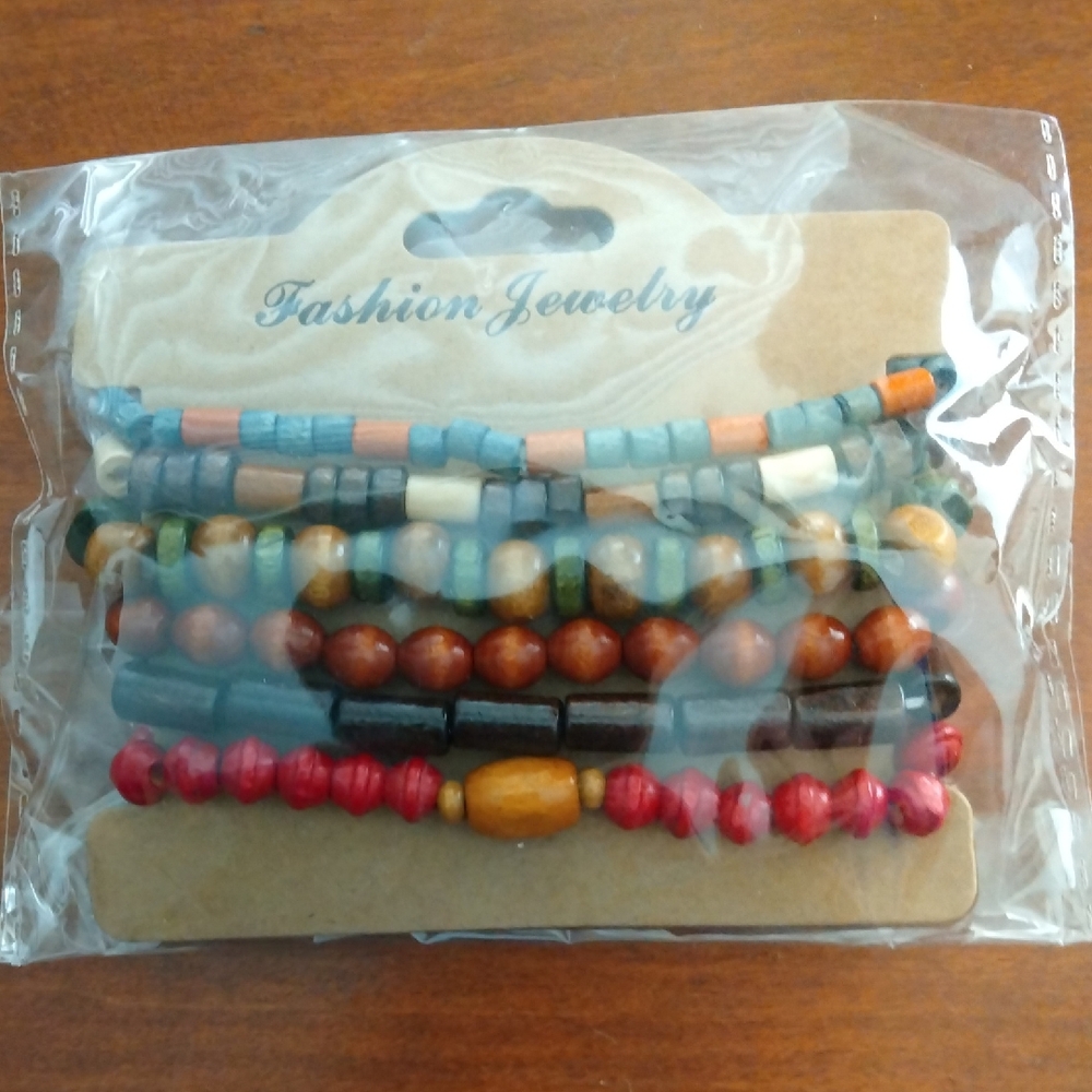 Fashion Jewelry Vibrant Beaded Bracelet Collection